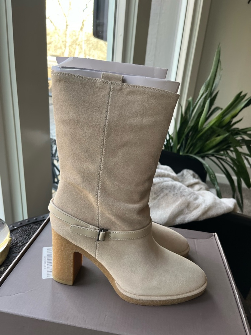 FRANCO SARTO PAXTON MID CALF SUEDE BOOTS IN ECRU 7.5 8 9 - Picture 2 of 7